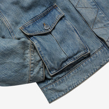Load image into Gallery viewer, Washed Indigo Reversible 7 Pocket Japanese Denim Jacket