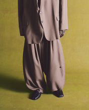 Load image into Gallery viewer, Tan Triptych Italian Wool Trouser