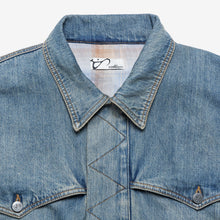 Load image into Gallery viewer, Washed Indigo Reversible 7 Pocket Japanese Denim Jacket
