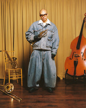 Load image into Gallery viewer, Washed Indigo Reversible 7 Pocket Japanese Denim Jacket
