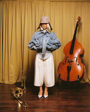 Load image into Gallery viewer, Washed Indigo Reversible 7 Pocket Japanese Denim Jacket
